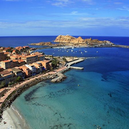 Motel Le Vieux Moulin LʼÎle-Rousse Dış mekan fotoğraf