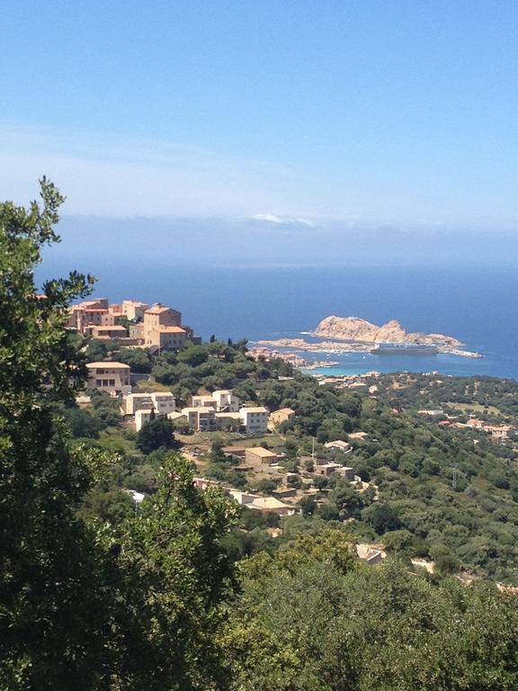 Motel Le Vieux Moulin LʼÎle-Rousse Dış mekan fotoğraf
