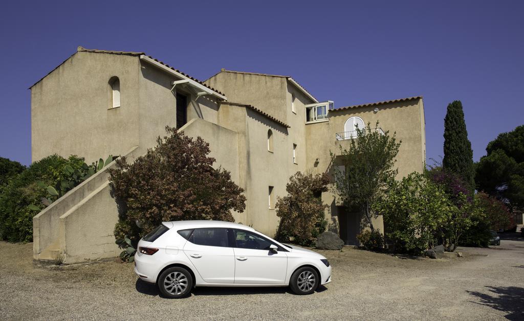 Motel Le Vieux Moulin LʼÎle-Rousse Dış mekan fotoğraf